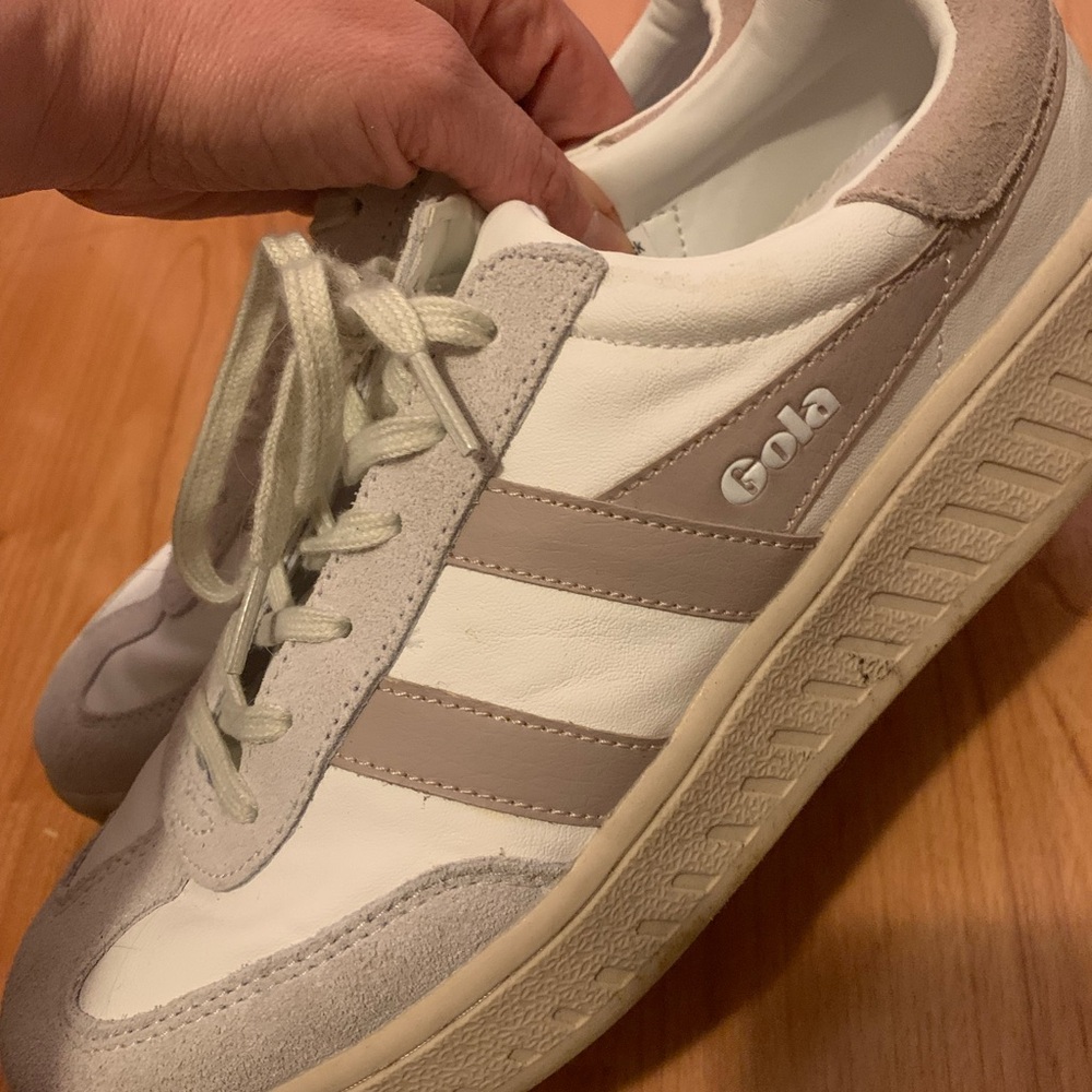 Gola Dropshot White and Tan Sneakers size 8 - Picture 2 of 5